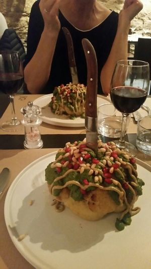 crazy whole cauliflower looking like a cake at Sesamo in Barcelona