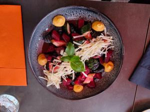 Gnocchi with beetroots, zucchini, pesto and vegan cheese at Seagull Hafenbistro Kappeln in Kappeln