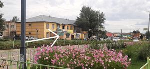  at Loving Hut in Zuunmod