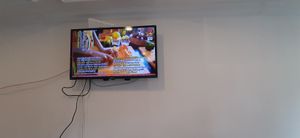  at Loving Hut in Zuunmod