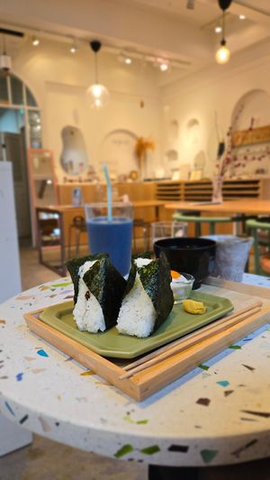  at salon migknot in Osaka