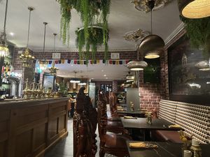   at Dé Buddha in Johnstone