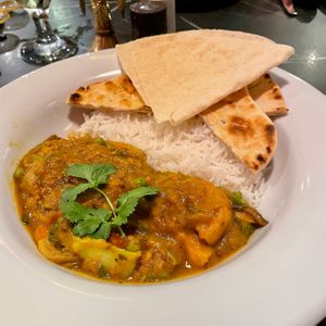 Veg Kathmandu  at Dé Buddha in Johnstone