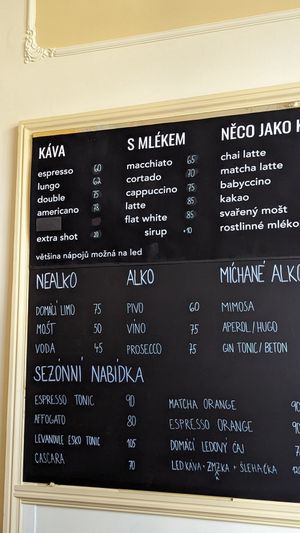 regular menu at Café Pohovka in Karlovy Vary