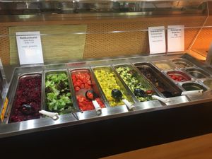 Veganes buffet  at Troand in Holzkirchen