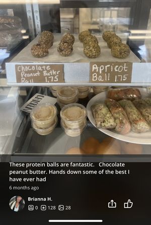   at Apple Berries Juice Bar in Chelan