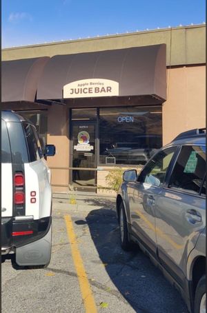   at Apple Berries Juice Bar in Chelan