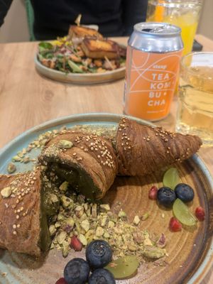  at Zili's Health Bar in Budapest