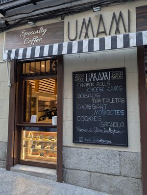 view from the street at UMAMI BAKE AWAY in Madrid