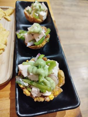 Canastas acevichadas, buenísimas! at La Causa in Zaragoza