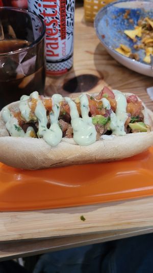 Hot dog vegano at La Causa in Zaragoza