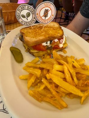 at La Desayuneria in Valencia