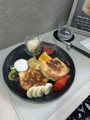   at Vegan Cafe Tsukineko in Osaka