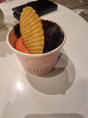 Strawberry and black choc ice cream at Repapis - Ζαχαροπλαστείο in Leros