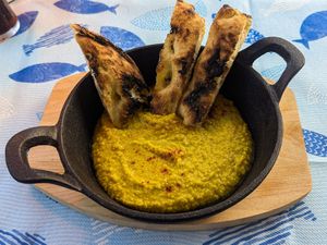 Hummus di Ceci con la nostra schiaccia at il Bistrot di Castiglioncello in Castiglioncello