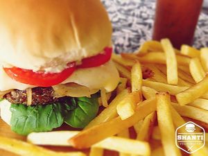  at Shanti Burguer in Sao Paulo