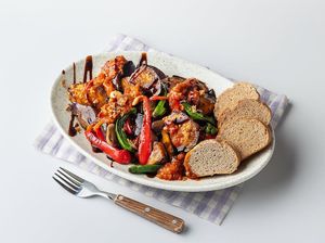 Eggplant Teriyaki Salad  at Jigoonorae - 지구를위한노래 in Seoul