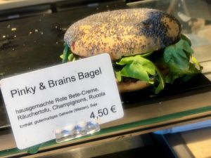 pinky & brain(s) bagel at Goodies Berlin - Friedrichshain in Berlin