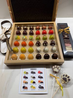  at LORIS CHOCOLATES in Valencia