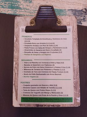 Menú diario con opciones veganas. at Mesón de la Tortilla in Pamplona
