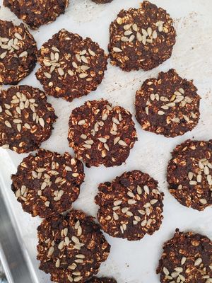 Chewy Chocolate Oatmeal Banana Cookies *Vegan/GF at The Edible Journey in Port Stanley