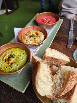 Trio of humous dips at La Pergola in Marrakech