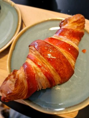 Croissant de framboesa at LOVE green in Viseu