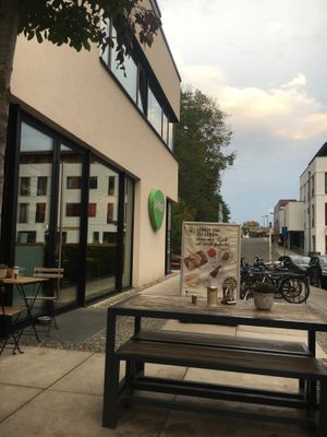 the outside  at Goodies Berlin - Schlachtensee in Berlin