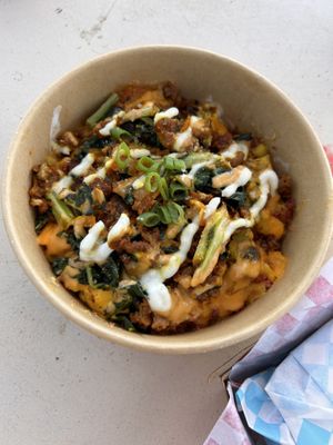 Sausage, Kale & Mushroom Mac & Cheesee  at Val's Vegan Kitchen in San Diego