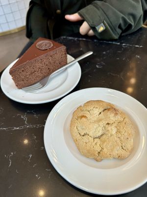   at Elias Coffee Shop in Vienna