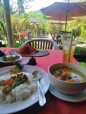 Restaurante at Warung Lu Putu in Manggis
