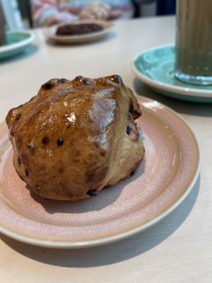 Scone mit Blaubeeren  at Goodies Berlin - Globetrotter - Maybe closed in Berlin
