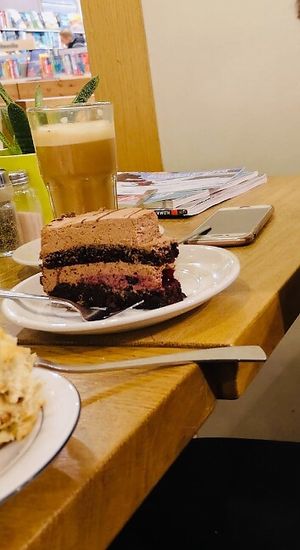 delicious cake  at Goodies Berlin - Globetrotter - Maybe closed in Berlin