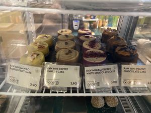 Vegan mini cheesecakes at Goodies Berlin - Globetrotter - Maybe closed in Berlin