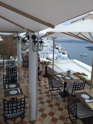  at Vanilia in Santorini