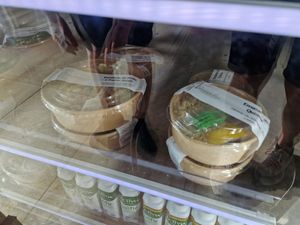 Maquina expendedora zona H de salidas at MAD - Máquina Expendedora - T4 in Madrid