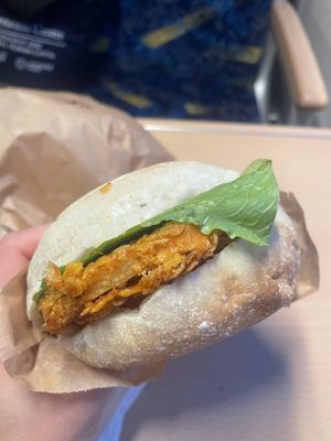 Crunchy chicken vegan 4€  at backWERK - Hachmannplatz in Hamburg