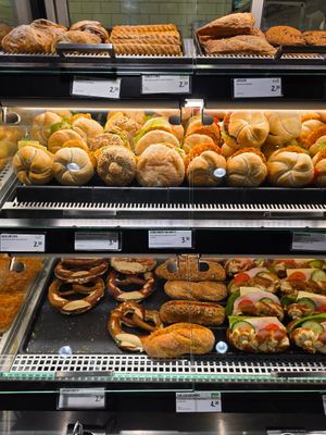 Vegane Auswahl at backWERK - Hachmannplatz in Hamburg