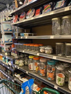 Noticed They Carey Glass Jars 🫙 $5-7, Don’t Recommend  at Whole Foods Market in Fremont