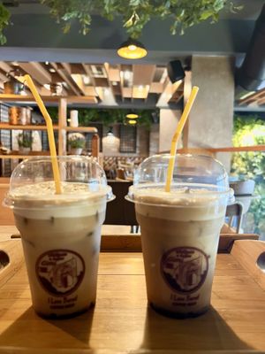 Iced cappuccinos with almond milk   at Shtëpia e Kafes Gimi in Berat