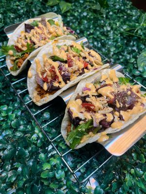 Thundaburga Nachos at Hidden Leaf Cafe in Columbus