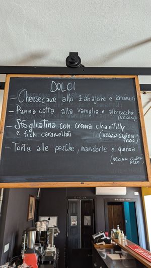 Menù dei dolci con 3 dolci vegani at La Gaba in Sartirana Lomellina