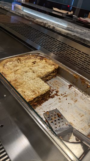 Lasagna at Veganil in Paris