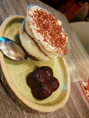 Chocolate and tiramisu at Veganil in Paris