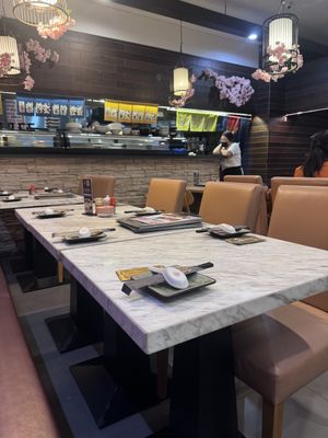 Seating   at Teng Bespoke Vegetarian Restaurant - 藤 in Central Singapore