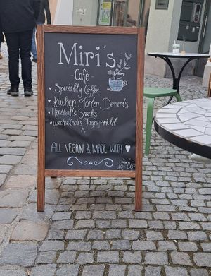  at Miri‘s Café in Passau