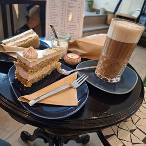  at Miri‘s Café in Passau