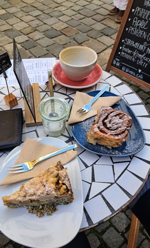  at Miri‘s Café in Passau