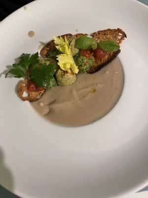 Chestnut   at La Casina di Alice in Livorno