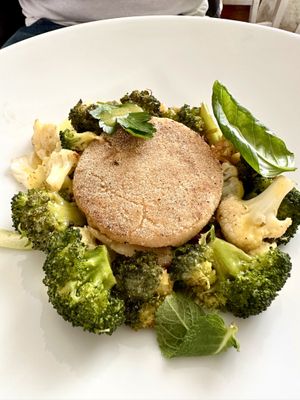 Tomino di anacardi fermentati  at La Casina di Alice in Livorno